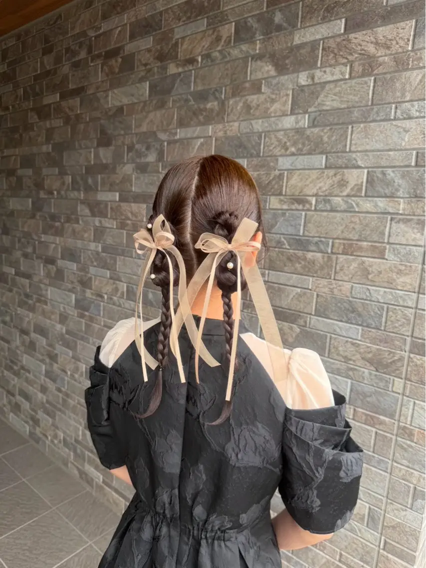 ロング カット ヘアカラー ‘elua STYLE LABのヘアスタイル