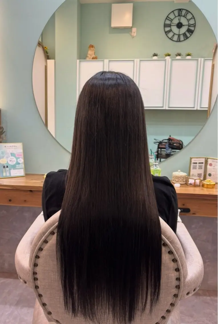 ロング カラー ブラウンカラー 透明感カラー モカブラウン ヘアカラー トリートメント 透明感カラー / tsukasa𖥧のヘアスタイル