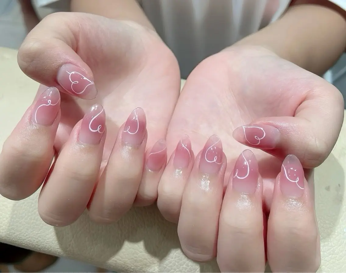 ネイル DuLi Blinkのネイルデザイン