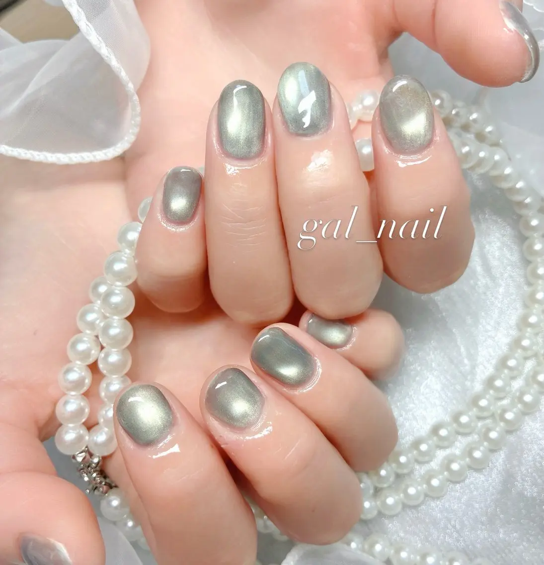 ネイル 氷ネイル・うるうるネイル マグネットネイル マグネットワンカラー ワンカラーネイル ハンドネイル GAL_NAIL Miraiのネイルデザイン