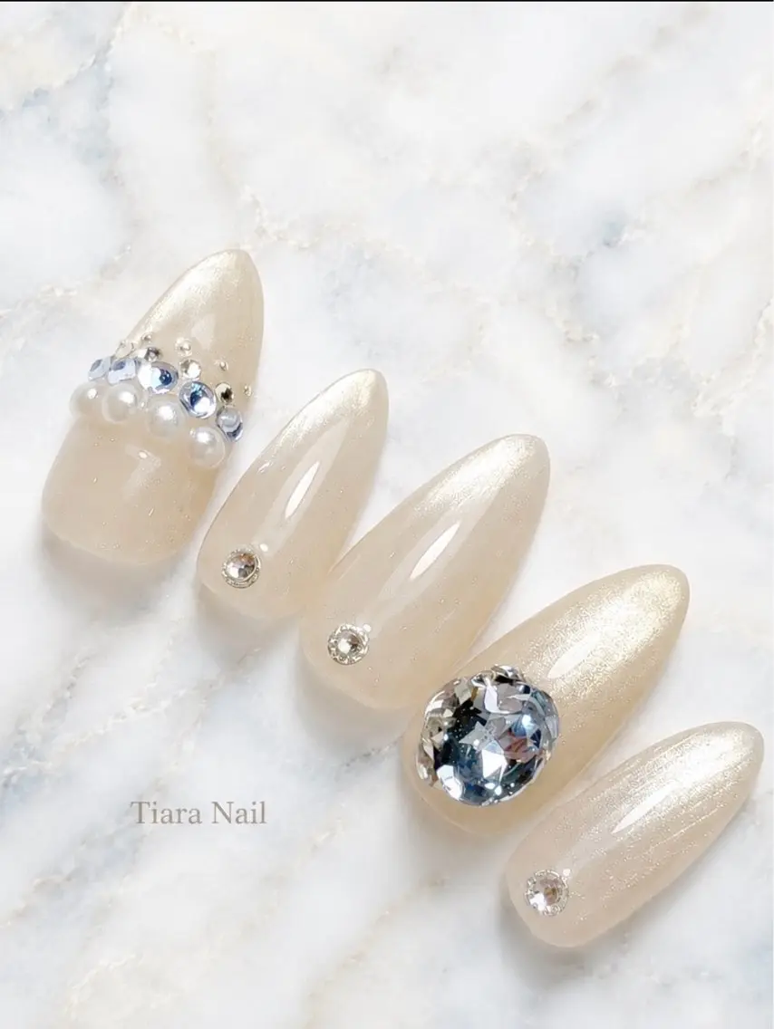 ネイル 福岡⭐︎春吉 tiara nailのネイルデザイン