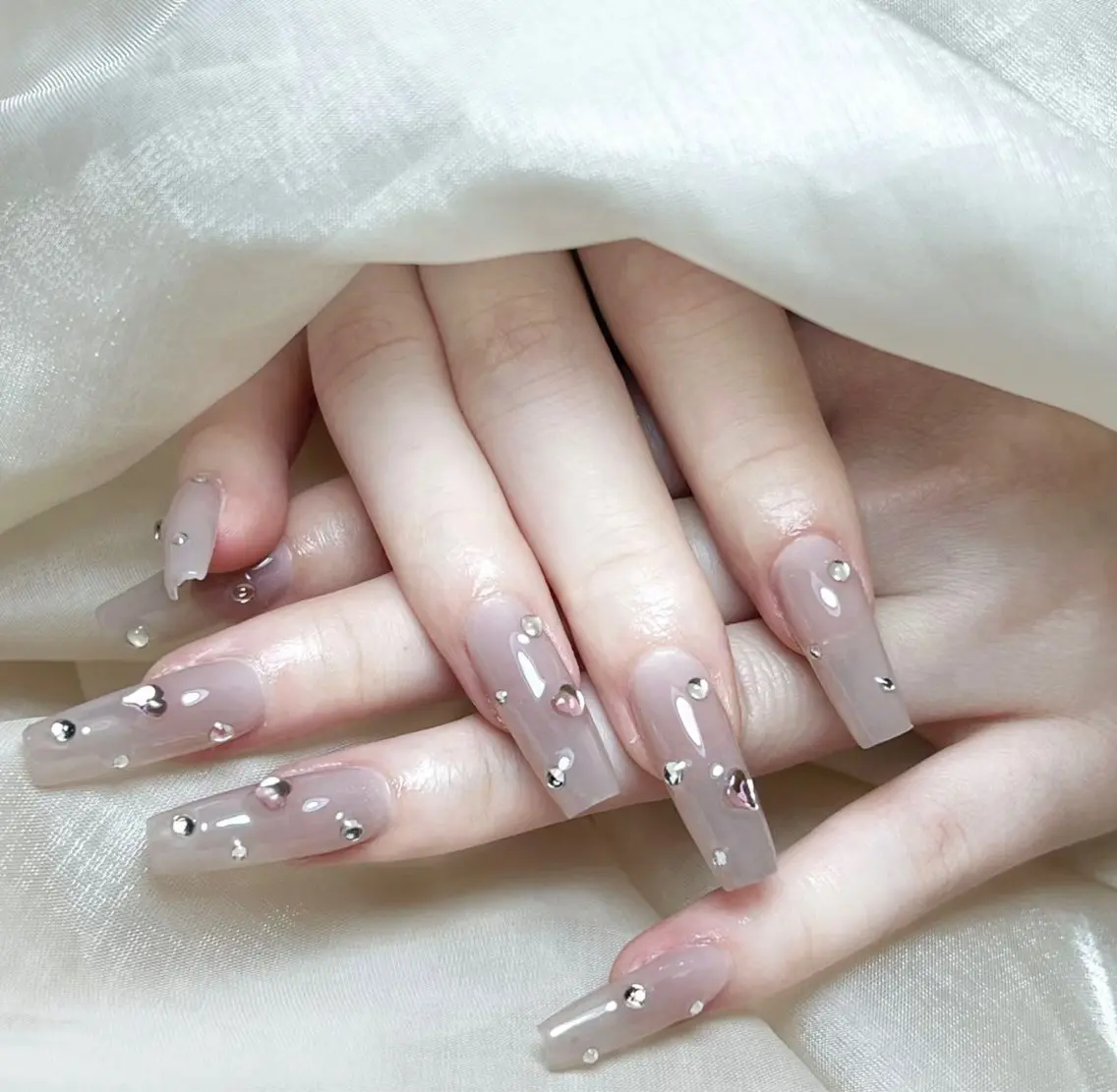 ネイル ハンドネイル ハンドケア 🍑 momo_nailのネイルデザイン