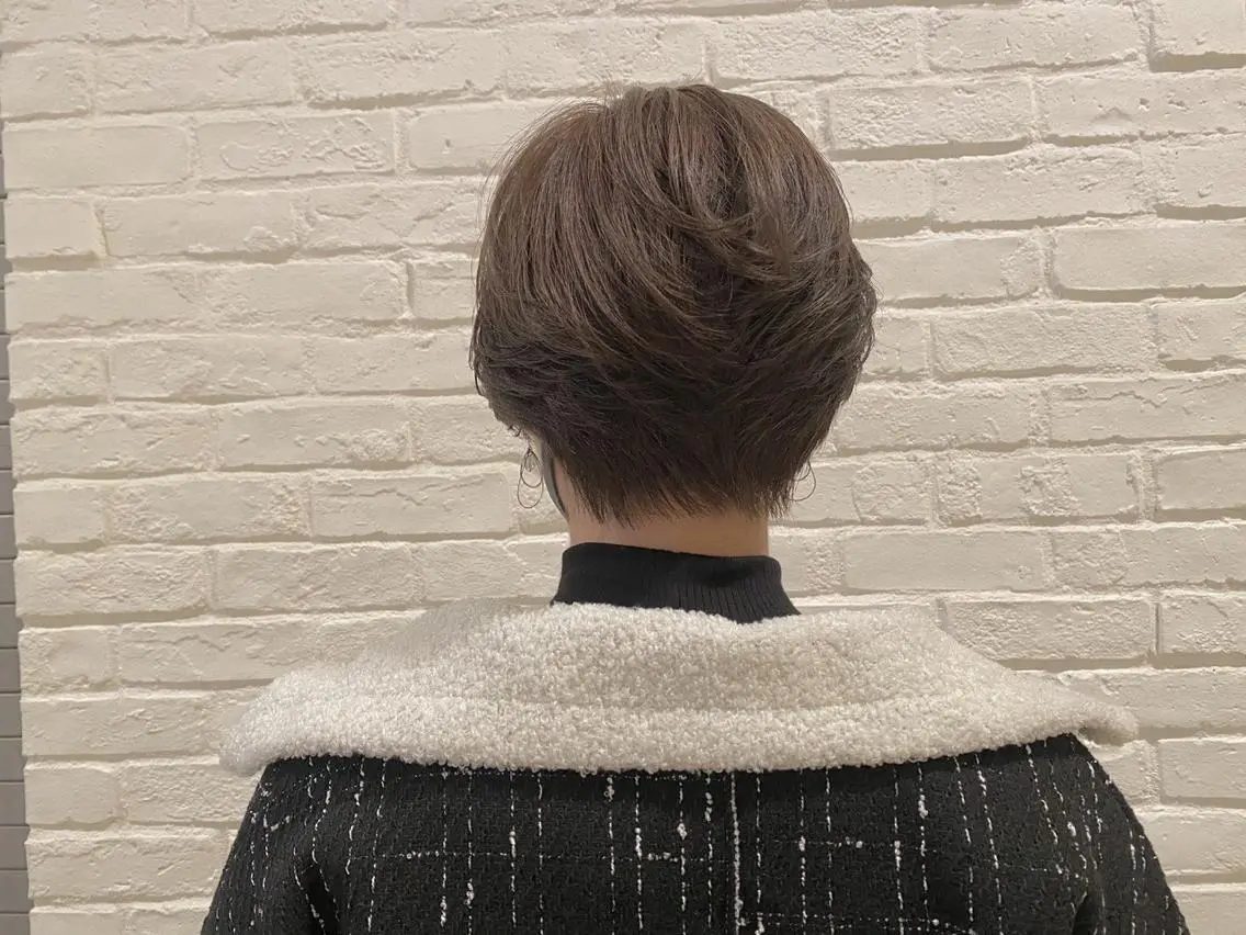 ショート 羽石 理江のヘアスタイル