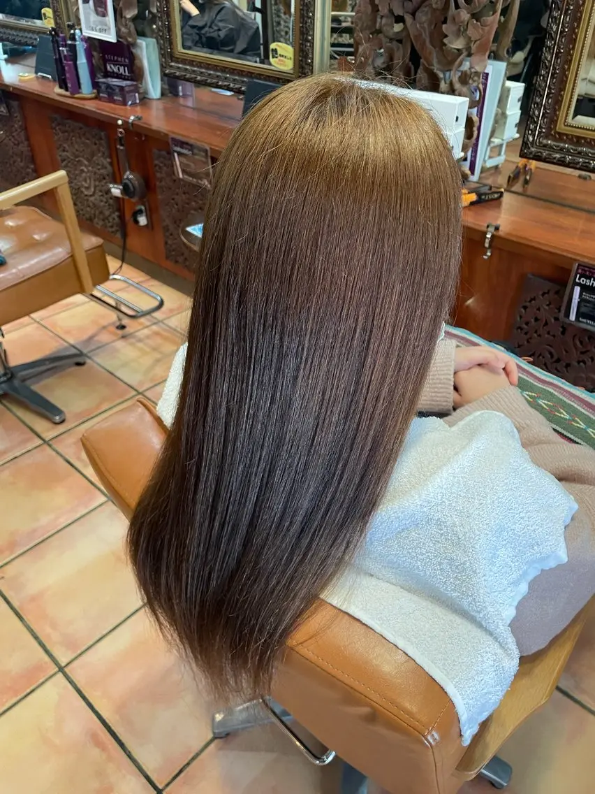 ロング カラー ブリーチ ブラウンカラー ブリーチなしカラー 白鳥 悠斗のヘアスタイル