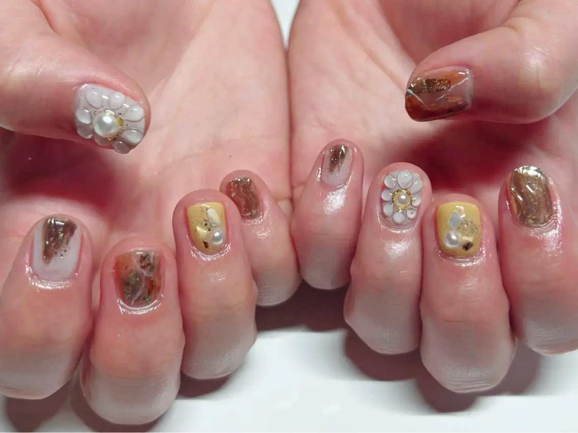 ネイル ハンドネイル IRAS..nail ＥＲＩＫＡのネイルデザイン