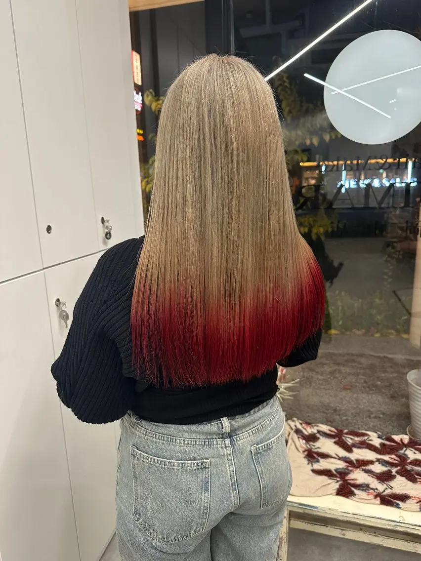 ロング カラー SLOW🫧 ルナ🫧のヘアスタイル