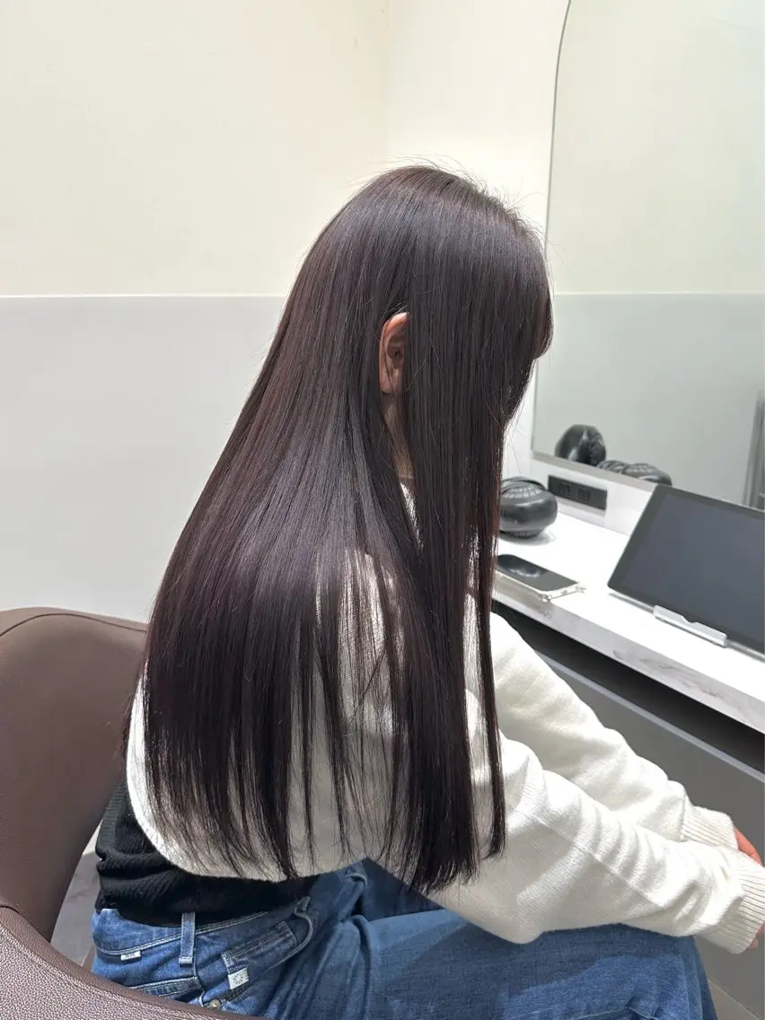 ロング カラー ブリーチ グレージュ ラベンダーカラー ラベンダーグレージュ ラベンダーグレー カット ヘアカラー トリートメント 矢野 晃平のヘアスタイル