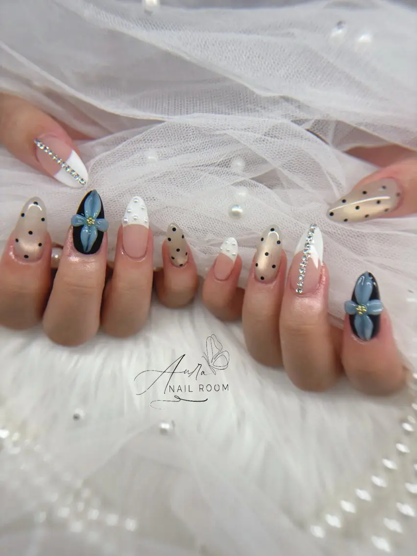 ネイル Aura Nail Roomのネイルデザイン