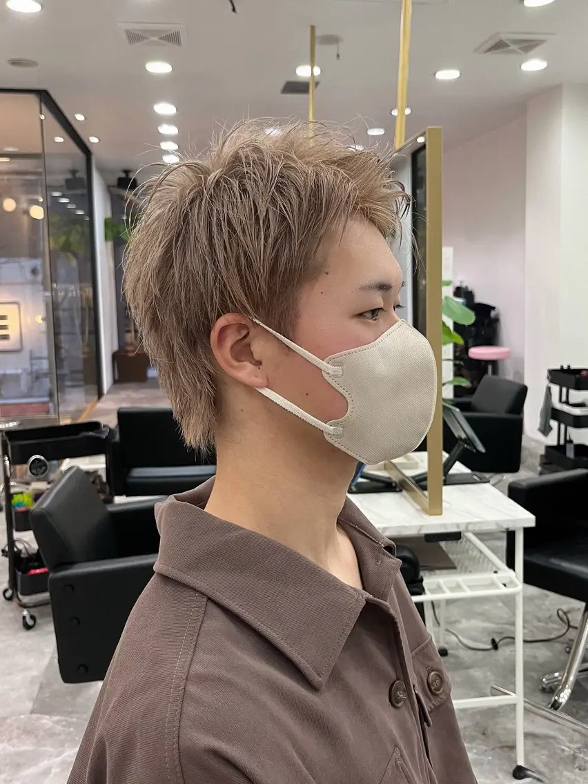 ショート ヘアカラー ROSEL はしぐち ななみのヘアスタイル