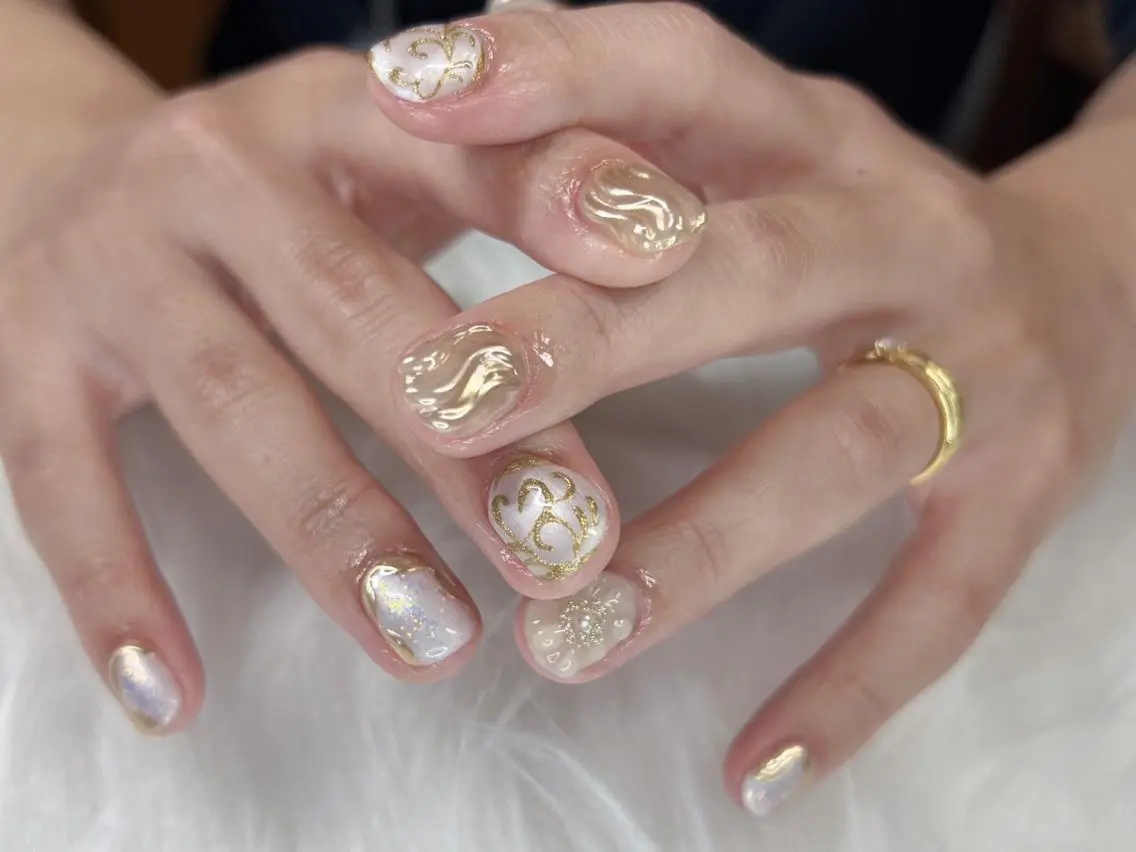 ネイル ハンドネイル Luna nails Yukiのネイルデザイン