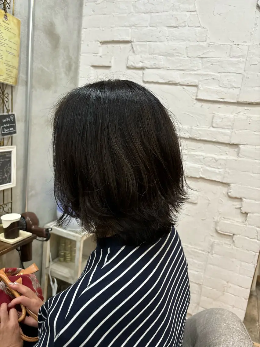 ショート ボブ ウルフカット カット ヘアカラー トリートメント メンズ/ヘアセット/ 顔周りレイヤー/💶のヘアスタイル
