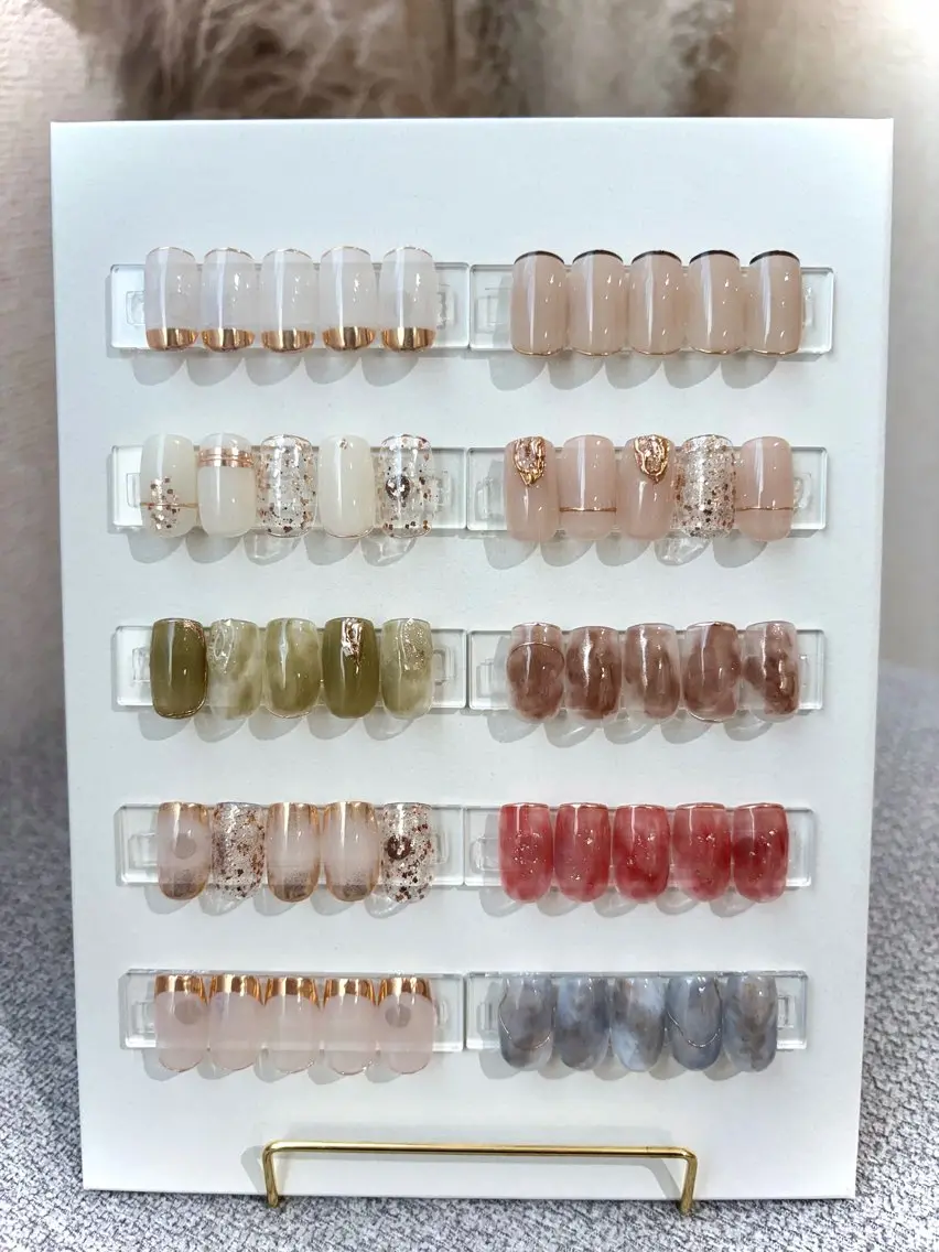ネイル lou nailのネイルデザイン