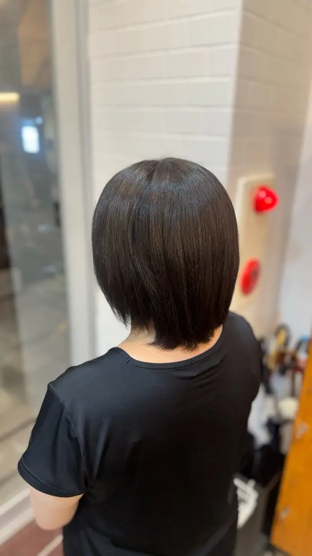 ショート ヘアカラー 艶感カラー🌸 Karinのヘアスタイル
