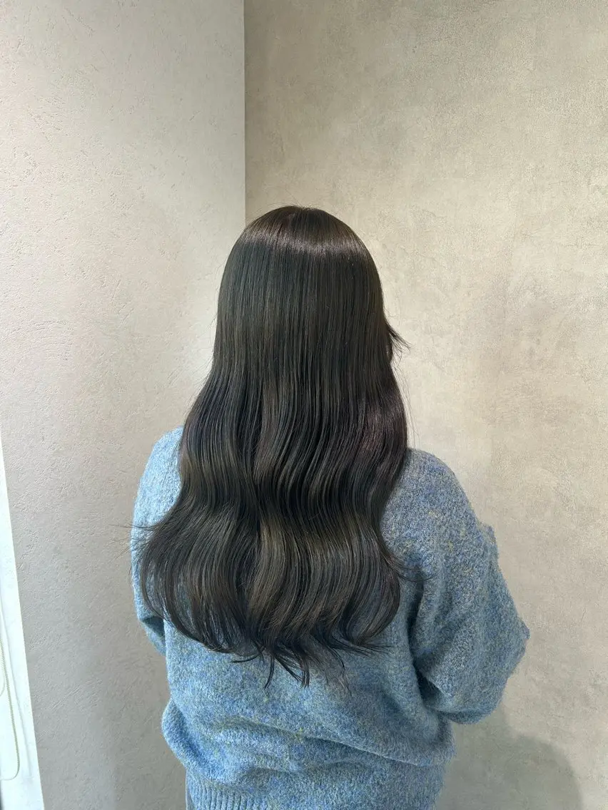 ロング カラー ブリーチ 透明感カラー ダブルカラー ブリーチなしカラー オリーブカラー カット ヘアカラー 透明感カラー🫧 /有野ひかりのヘアスタイル