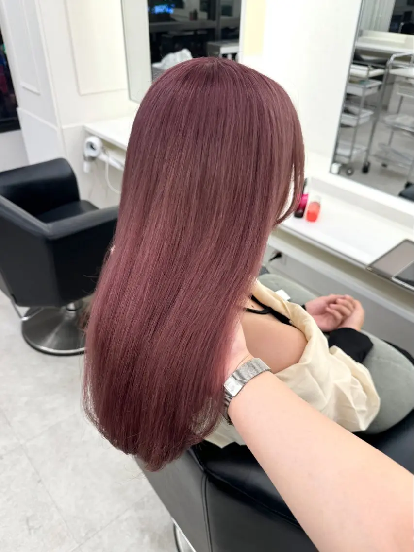 ロング カラー NANO／ ブリーチ×レイヤーのヘアスタイル