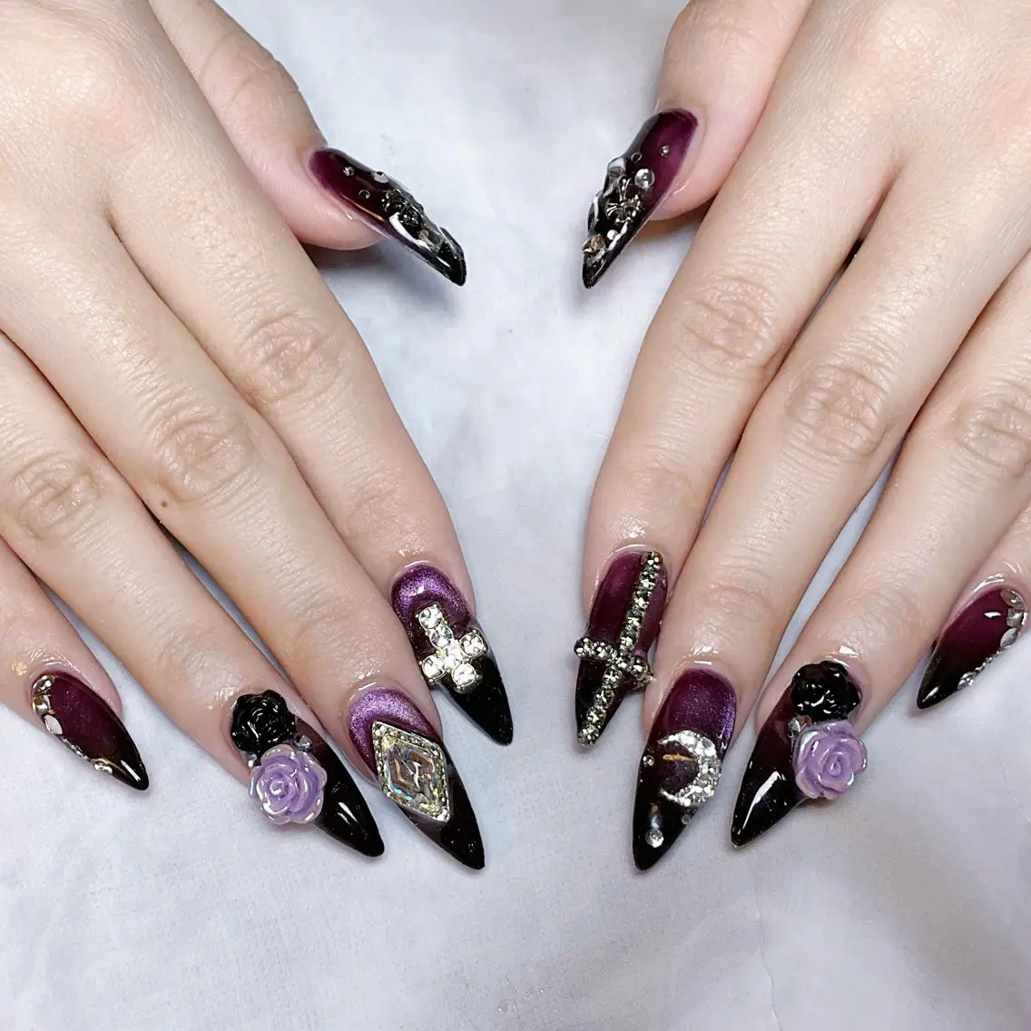 ネイル ハンドネイル 🍭Yun nail hyejin🌸のネイルデザイン
