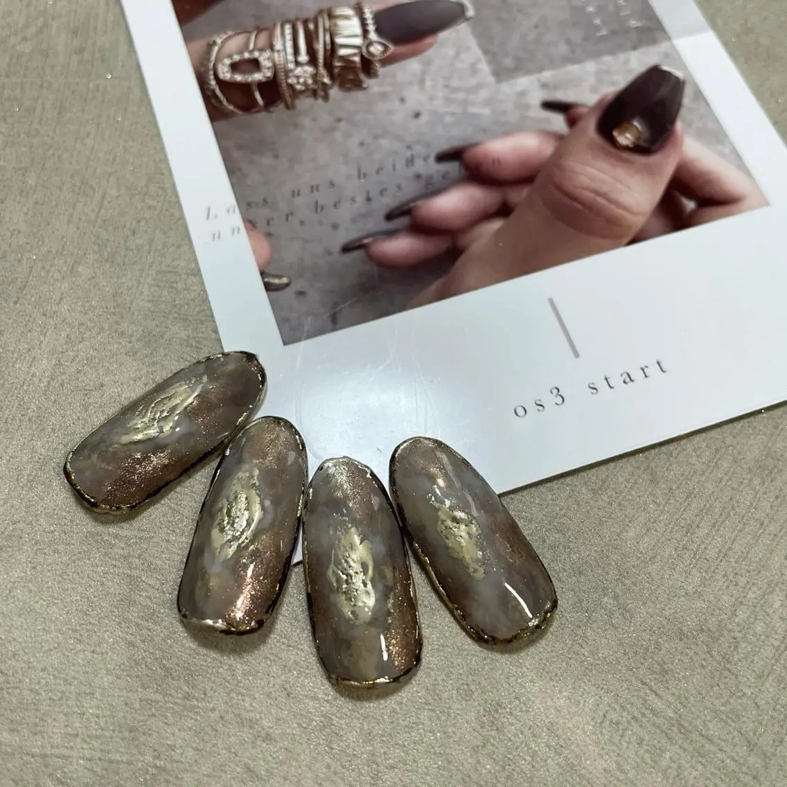 ネイル S. JEWELのネイルデザイン