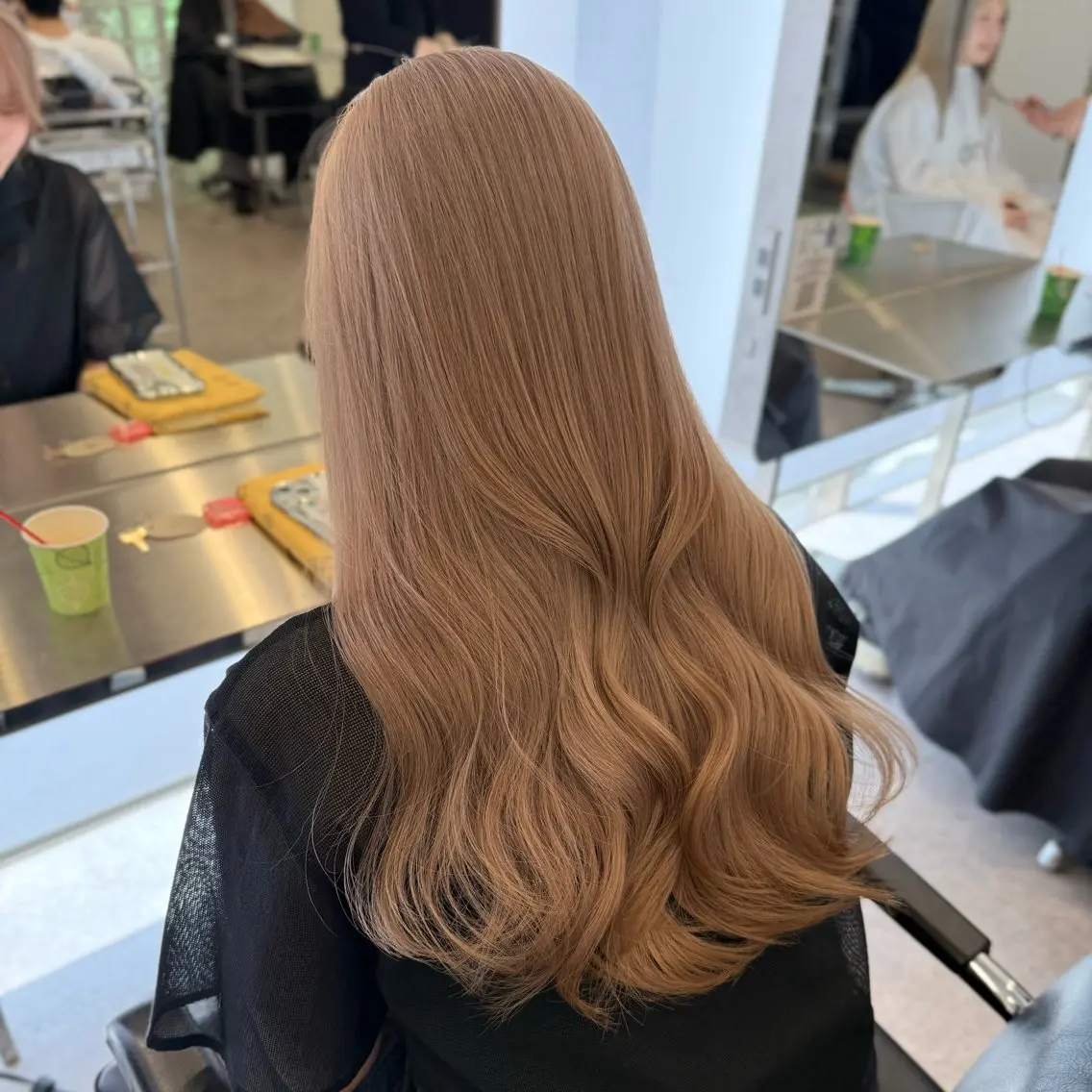 セミロング カラー ヘアカラー ミルクティーベージュ /sara💛のヘアスタイル