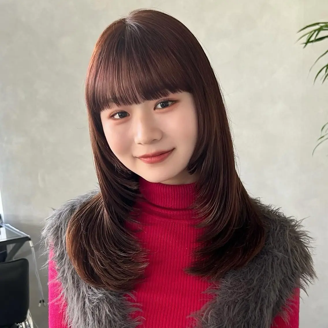 ミディアム カラー ブラウンカラー ピンクカラー ピンクブラウン レイヤーカット ❤️ショートカット ・顔周りカット❤️のヘアスタイル