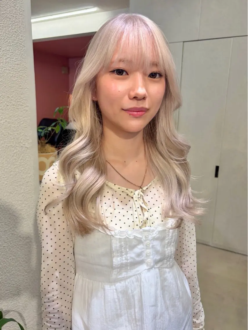【🎀ブリーチをご希望の方はこちら🎀】ダブルカラー+顔まわりカット(顔まわり〜おくれ毛を含む)+高濃度トリートメントの写真