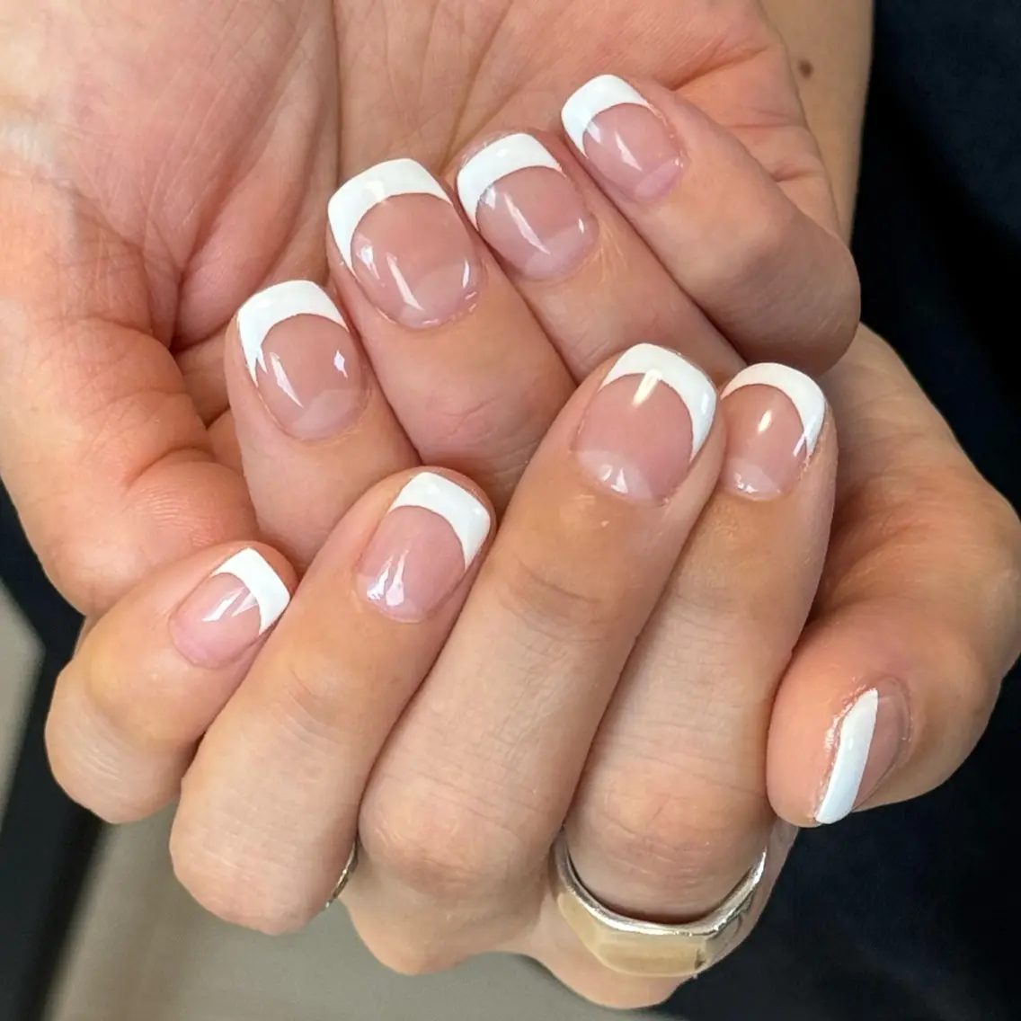 ネイル フレンチネイル ショートネイル ハンドネイル Hana_ Rieのネイルデザイン