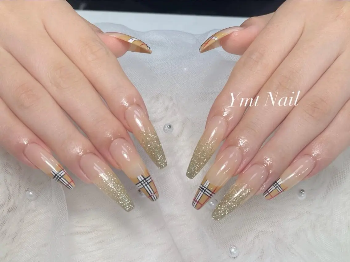 ネイル ハンドネイル mochi nailsのネイルデザイン