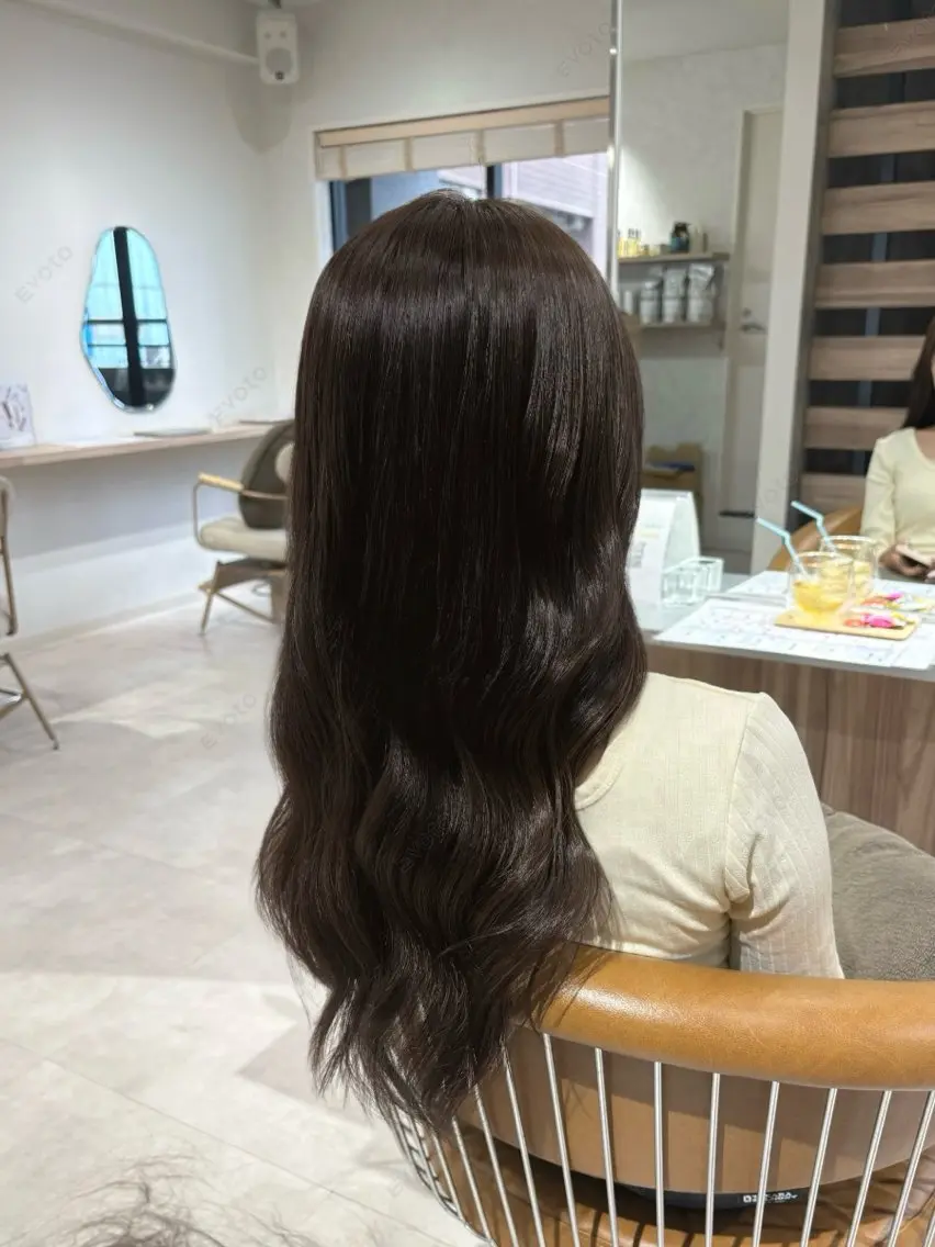 セミロング カラー アッシュ ベージュカラー 透明感カラー ヘアカラー 🍁毛流れカット/ 石山浩二🍁のヘアスタイル