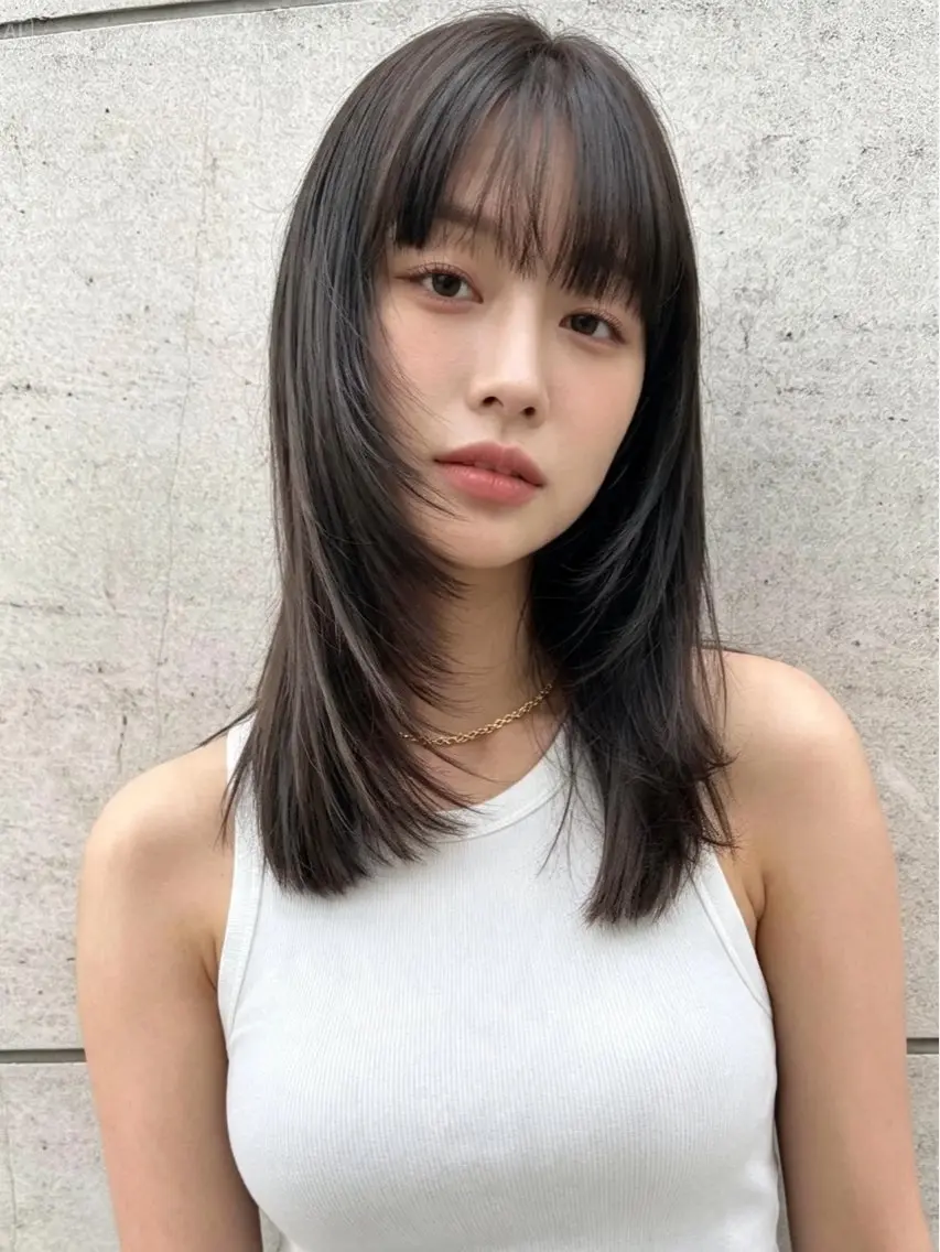ミディアム ミディアムレイヤー くびれヘア 顔まわりレイヤー 韓国風ヘア レイヤーカット カット ヘアカラー トリートメント ヘッドスパ 韓国レイヤーカット 🫧大阪梅田レイヤーのヘアスタイル