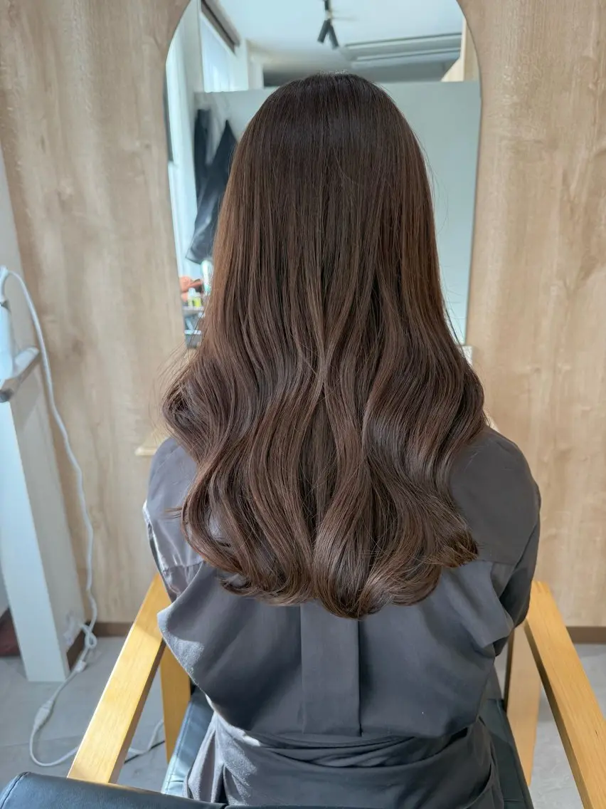 ロング カラー ブラウンカラー チョコレートブラウン 髪質改善 ヘアカラー トリートメント 髪質改善*韓国ヘア* レイヤー*IBUKIのヘアスタイル