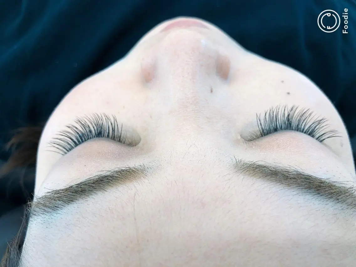 マツエク・マツパ Cカール フラットラッシュ まつげとお肌のサロン M*s eyeのエステ・リラクイメージ