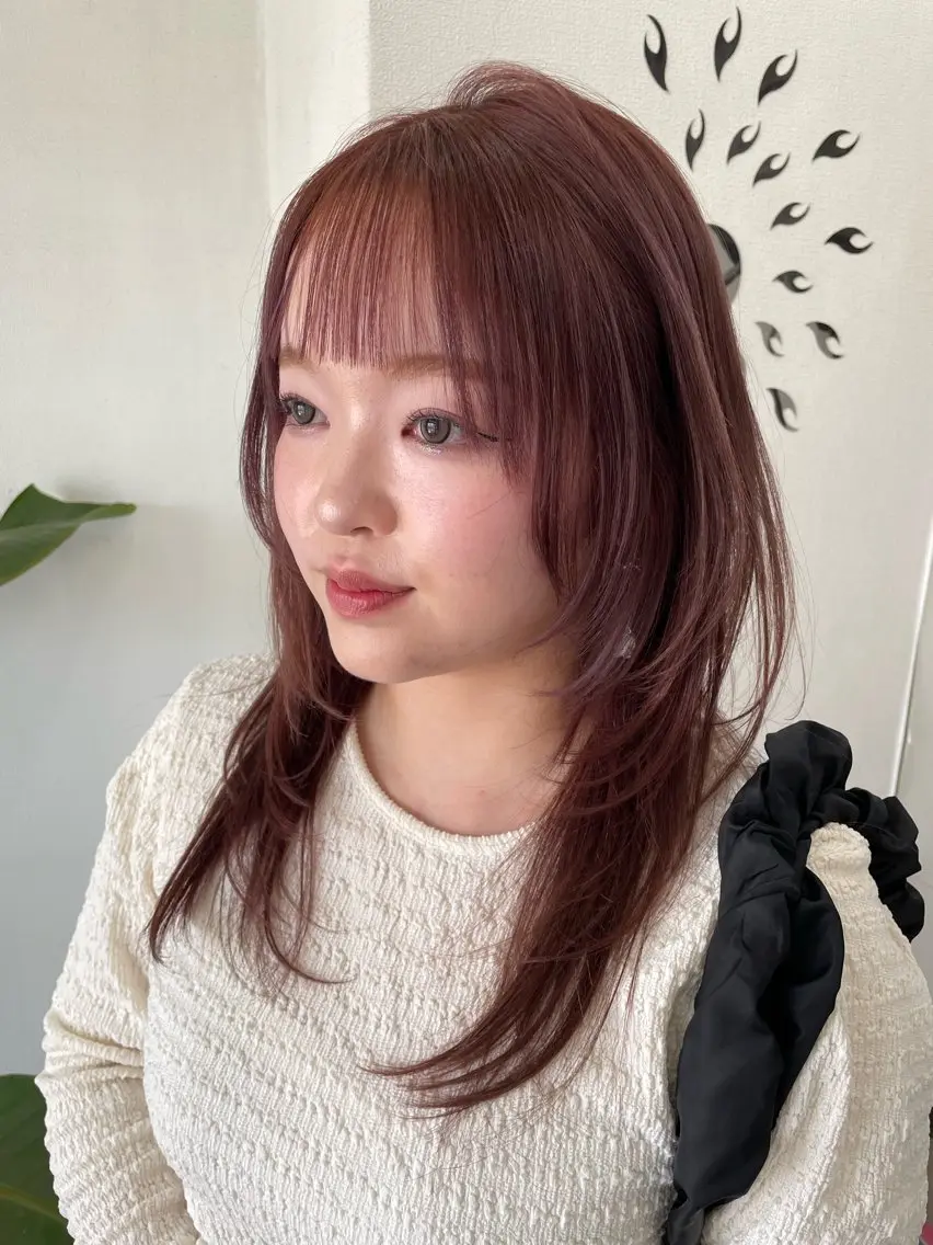 🕊ポイント縮毛矯正(前髪のみ)＋前髪カット付き🕊前髪のうねりが気になる方にオススメです🫶🏼の写真