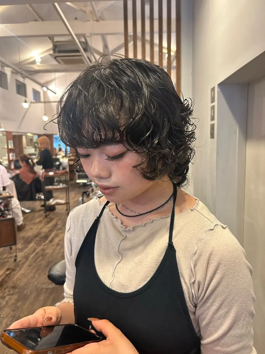 ミディアム パーマ ミディアムパーマ MOK大阪梅田店 三ツ國 裕貴のヘアスタイル
