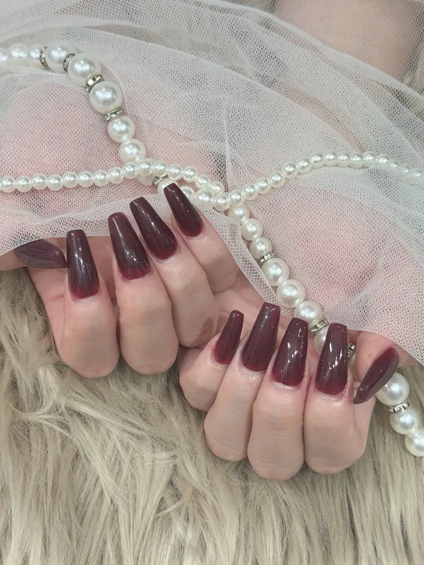 ネイル ハンドネイル ベスティオーラ aineのネイルデザイン