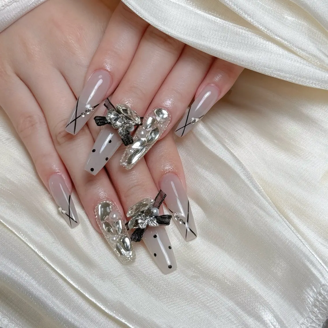 ネイル ハンドネイル Maggie Nail🦩のネイルデザイン