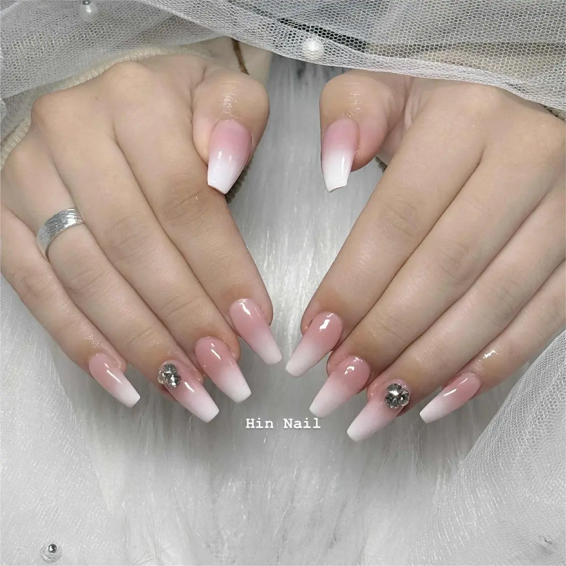 ネイル ハンドネイル Hin Nail 日本橋のネイルデザイン