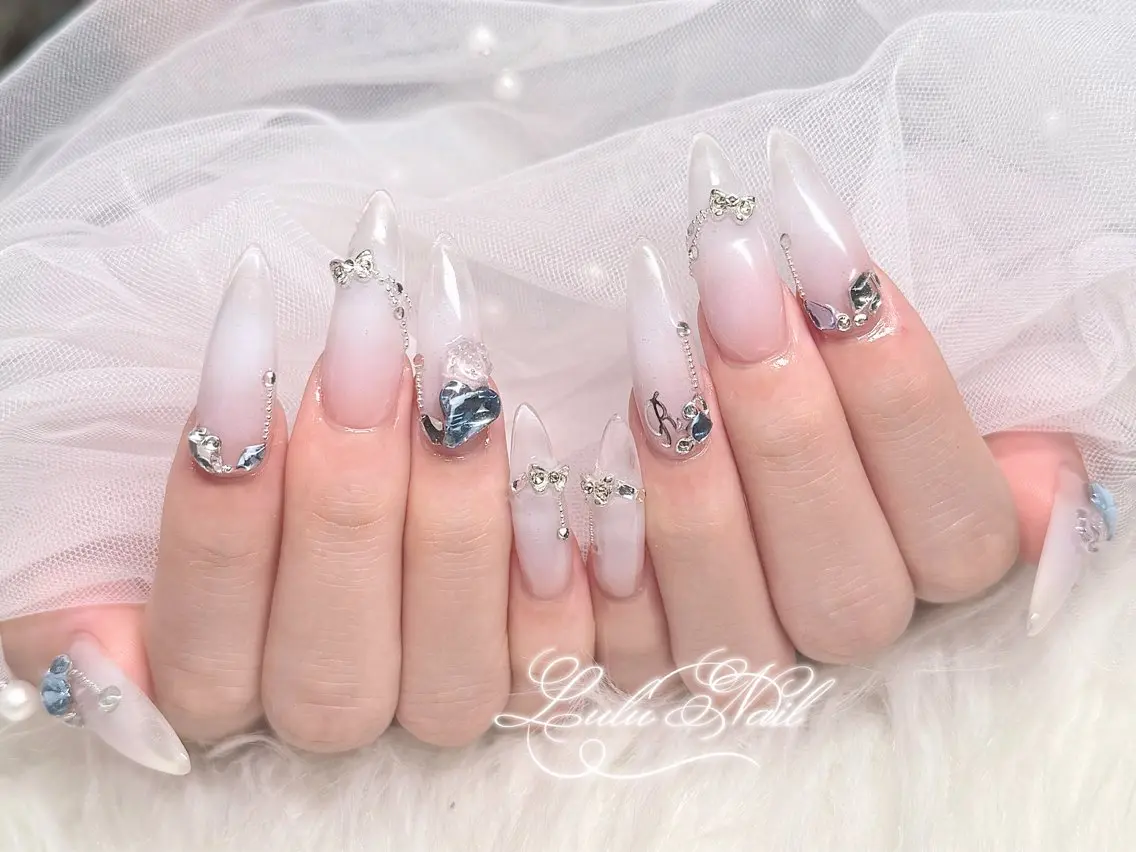ネイル ハンドネイル Lulu Nail 🫧ユユのネイルデザイン