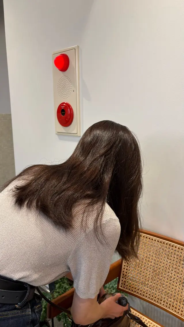 セミロング カラー ベージュカラー 透明感カラー オリーブベージュ カット ヘアカラー 透明感カラー/ keiko🪿のヘアスタイル