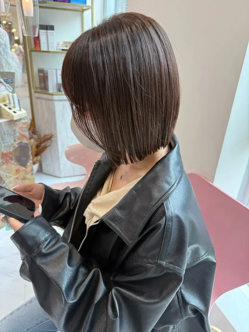ショート カラー ブリーチ 透明感カラー グレージュ モカグレージュ ブリーチなしカラー 🌟TOSHI/透明 感カラー/ショートのヘアスタイル
