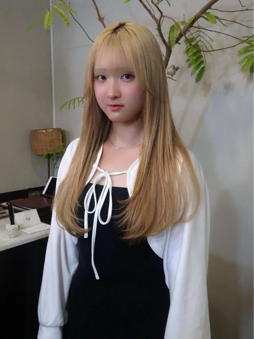 ロング レイヤーカット ニュアンスヘア🪡 nenekaのヘアスタイル
