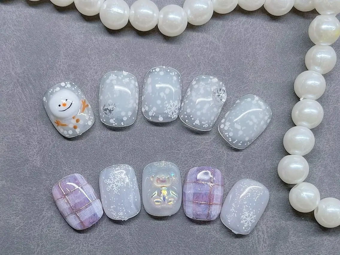 ネイル ハンドネイル IN MENEのネイルデザイン
