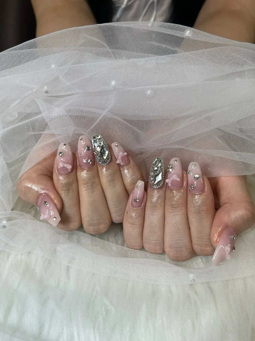 ネイル ハンドネイル NiJi Nailsのネイルデザイン