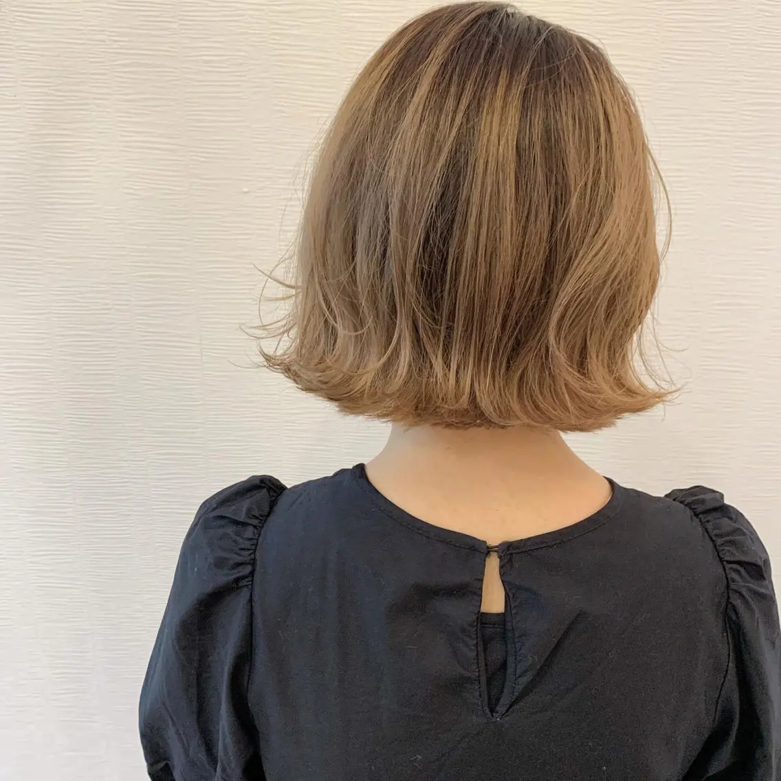 ミディアム カラー ベージュカラー ブリーチ 透明感カラー グラデーションカラー 池田 真由美のヘアスタイル