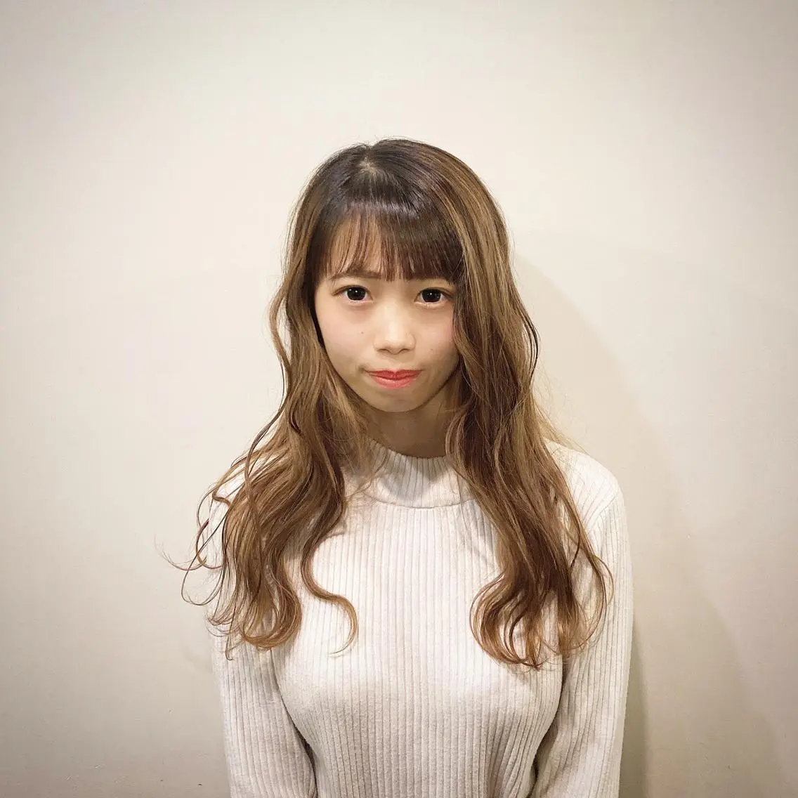 ロング 縮毛矯正専門店店長 佐々木動画モデル募集のヘアスタイル