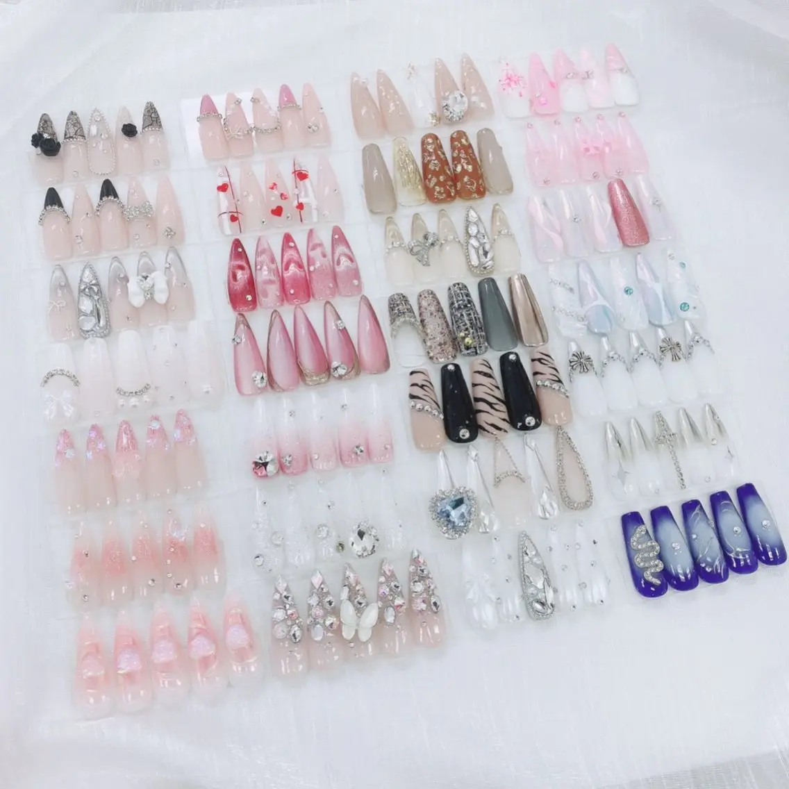 ハンド長さだし10本定額アート(オフなし)🎀💕の写真