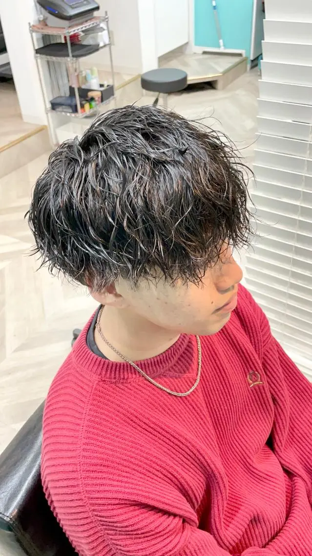 カット+ツイストorスパイラルパーマ+トリートメントの写真