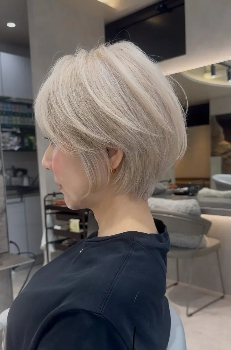 ショート カラー カット ヘアカラー トリートメント Lond Bloom 天神ショート/ボブのヘアスタイル