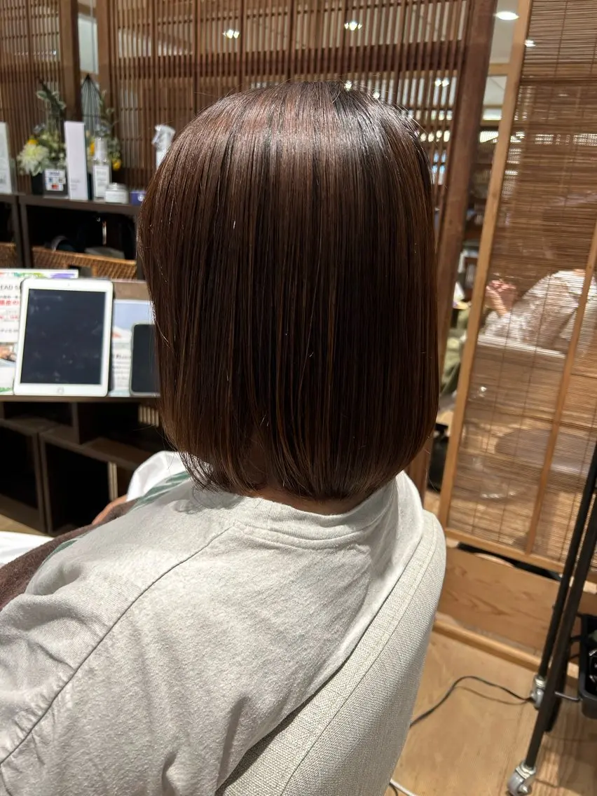 ミディアム 小島 千春のヘアスタイル
