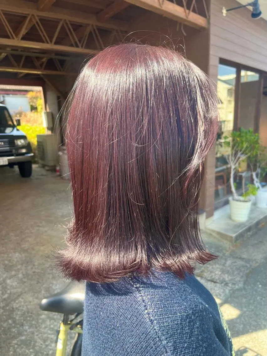 ミディアム カット ヘアカラー トリートメント . Lｉｅのヘアスタイル