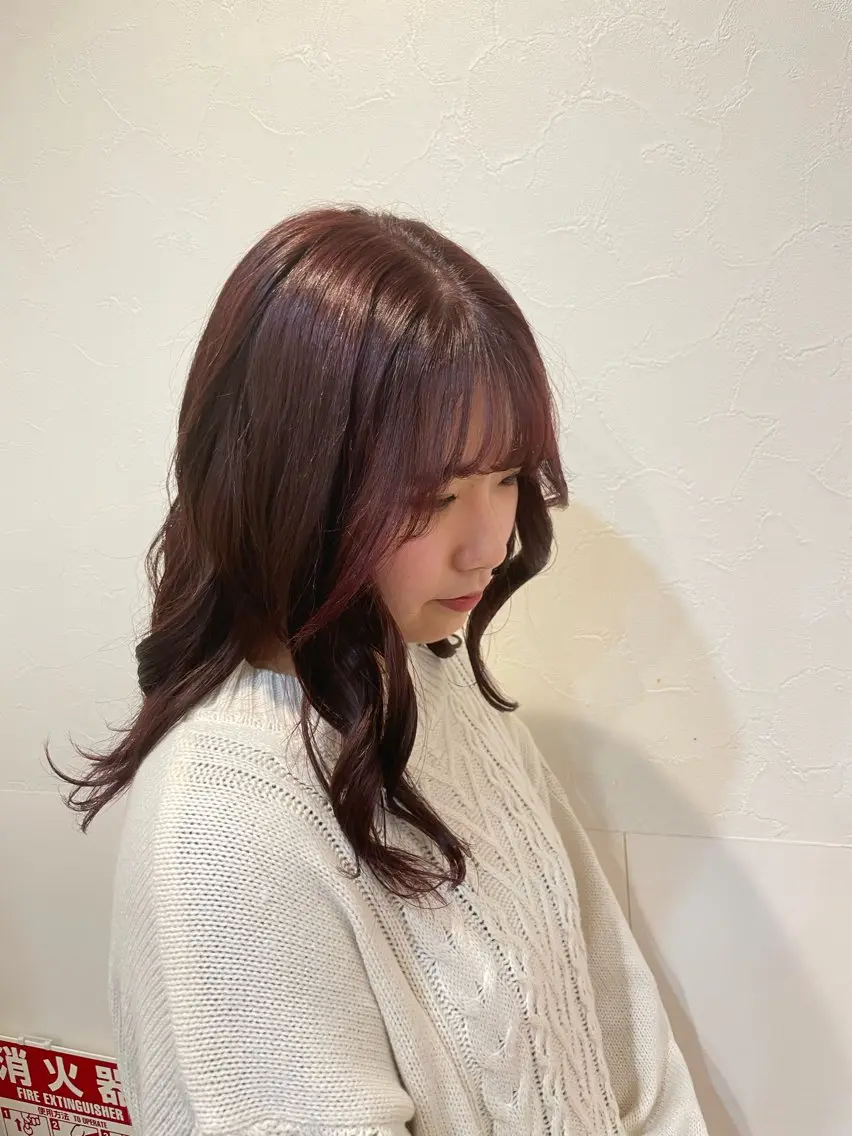セミロング 久我 彩音のヘアスタイル