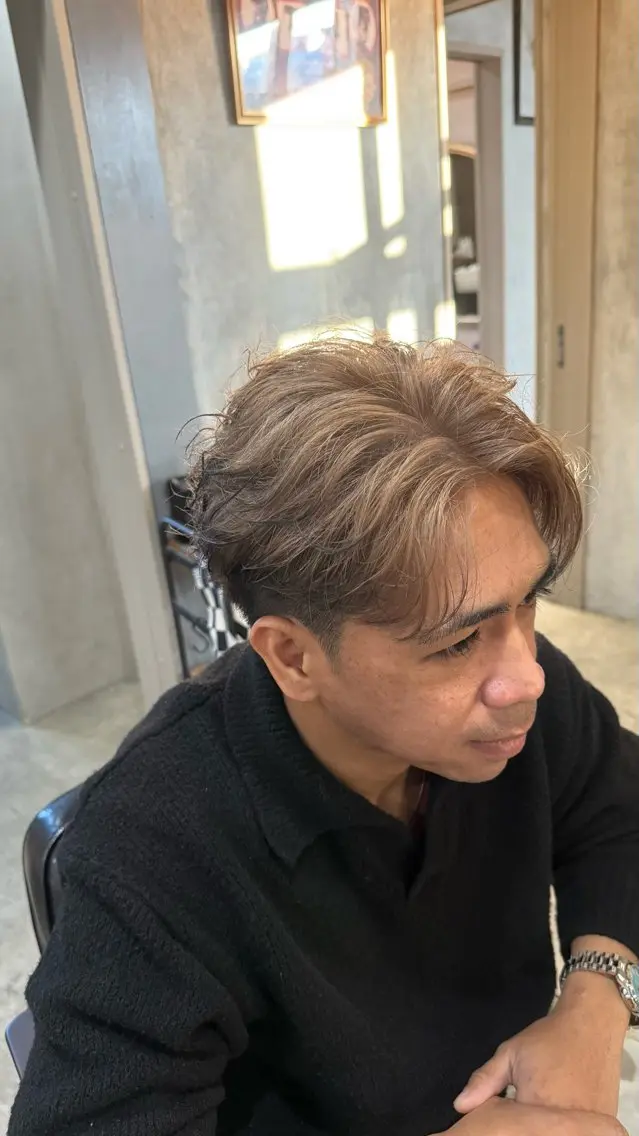 カラー ヘアカラー Bernie boyのヘアスタイル